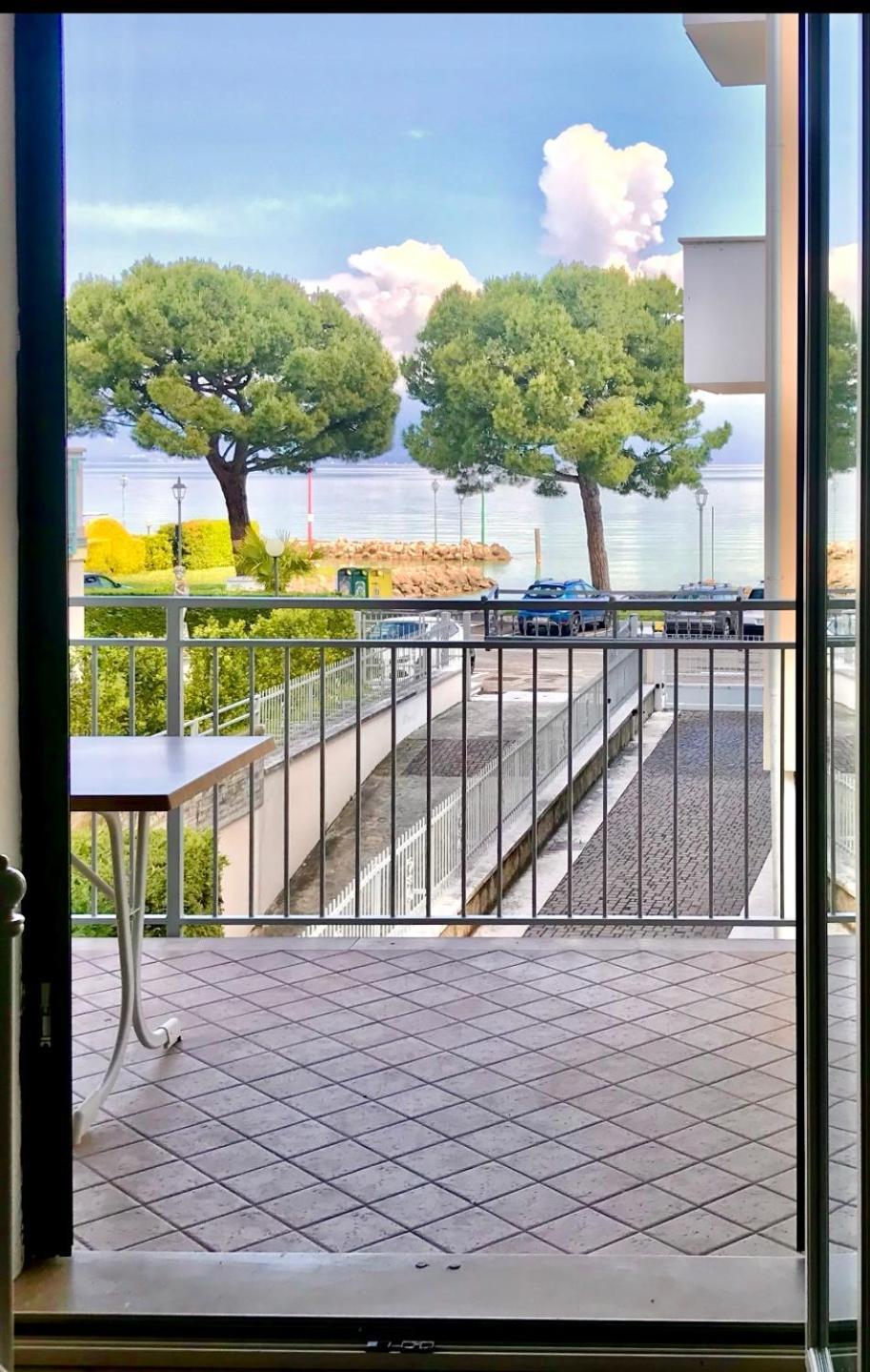 פסקיארה דל גארדה Casa Caterina Lake View Holidays Apartments מראה חיצוני תמונה