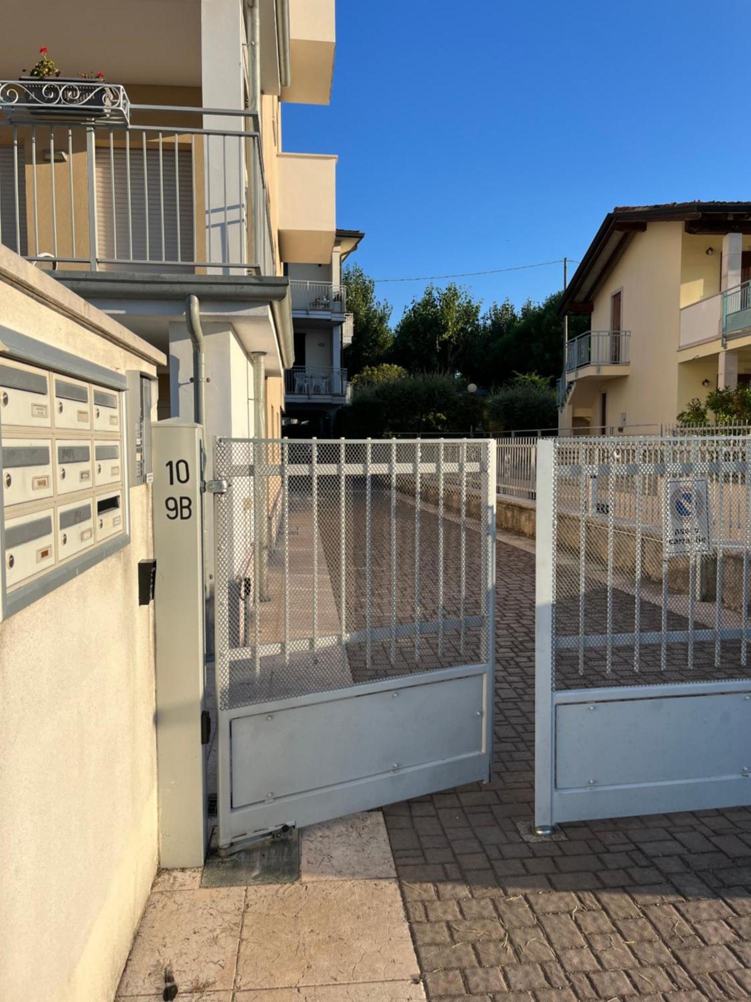 פסקיארה דל גארדה Casa Caterina Lake View Holidays Apartments מראה חיצוני תמונה